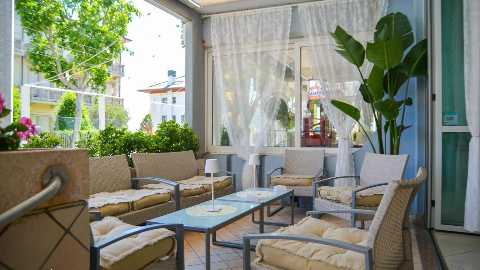 Hotel Giorg - Waterpark Included Rimini