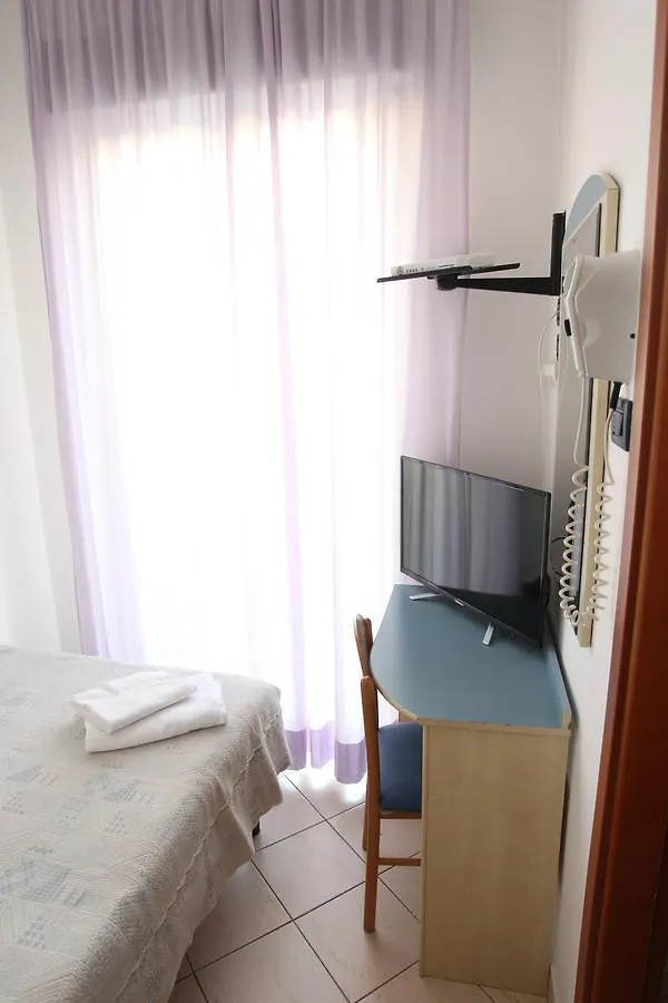Hotel Giorg - Waterpark Included Rimini