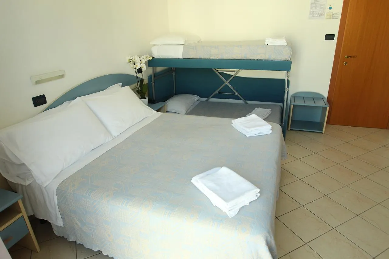 Hotel Giorg - Waterpark Included Rimini