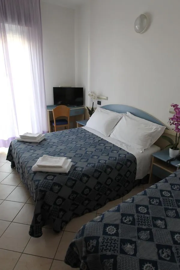 Hotel Giorg - Waterpark Included Rimini